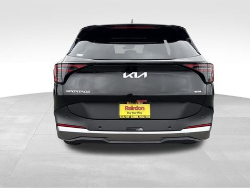 New 2026 Kia Sportage EX image 7