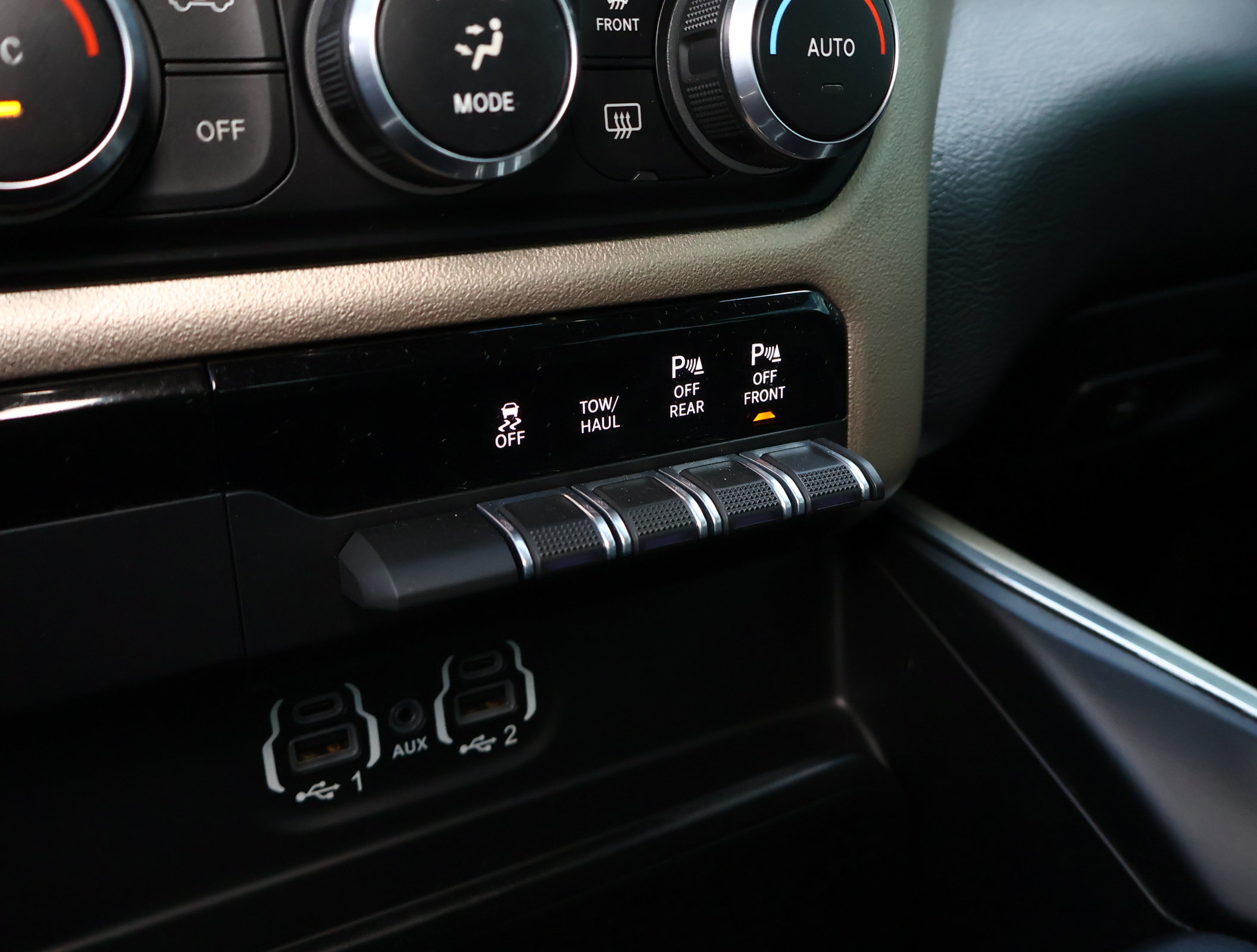 Used 2021 RAM 1500 Laramie AWD/4WD image 20