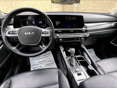 Certified 2023 Kia Telluride S FWD image 11