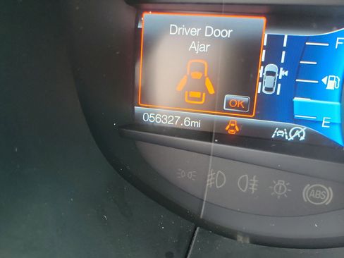 Used 2024 Ford Edge SEL image 22