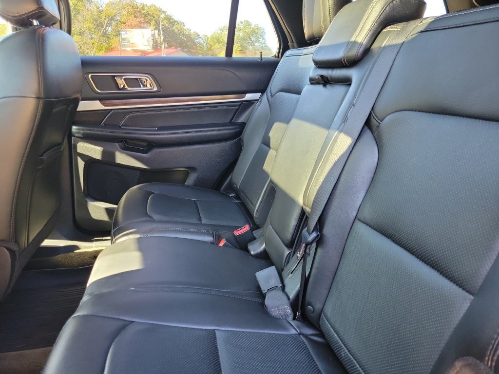 Used 2017 Ford Explorer Limited AWD/4WD image 12