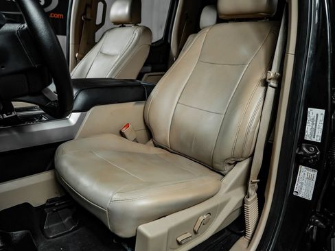 Used 2015 Ford F150 Lariat AWD/4WD image 29