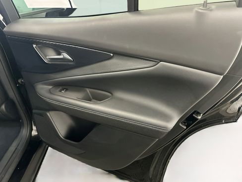 Used 2024 Chevrolet Blazer EV LT AWD/4WD image 32