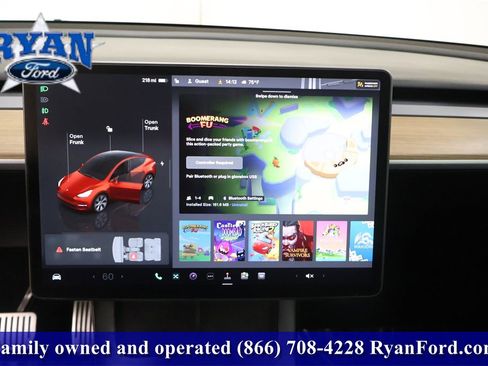 Used 2022 Tesla Model Y Long Range image 23