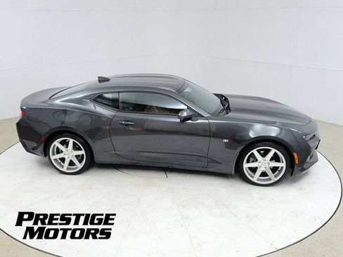 Used 2016 Chevrolet Camaro LT RWD image 20