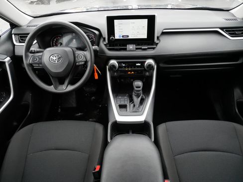 Used 2025 Toyota RAV4 LE image 10
