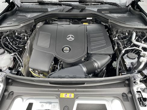 New 2026 Mercedes-Benz GLC 300 image 46