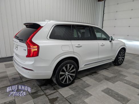 Used 2025 Volvo XC90 B6 Plus image 4