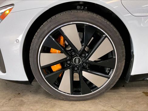 Used 2022 Audi RS e-tron GT w/ Carbon Performance Package image 12