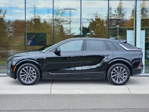 New 2027 Cadillac Lyriq Sport AWD/4WD image 2