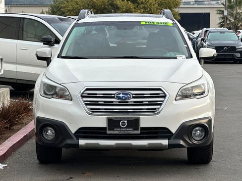 Used 2016 Subaru Outback 2.5i Limited image 10