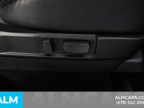 Used 2022 Mitsubishi Outlander SEL image 44