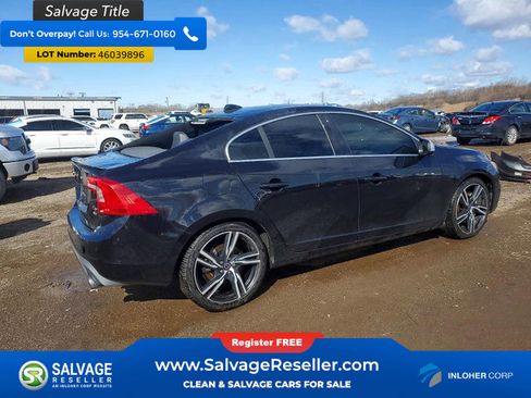 Used 2017 Volvo S60 T6 R-Design Platinum w/ Climate Package image 4