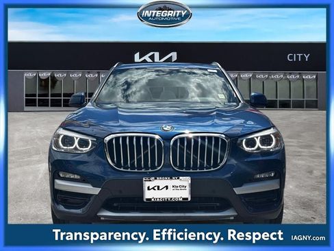 Used 2021 BMW X3 xDrive30i w/ Premium Package AWD/4WD image 2