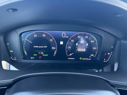 Certified 2025 Honda Civic Sport Touring image 11