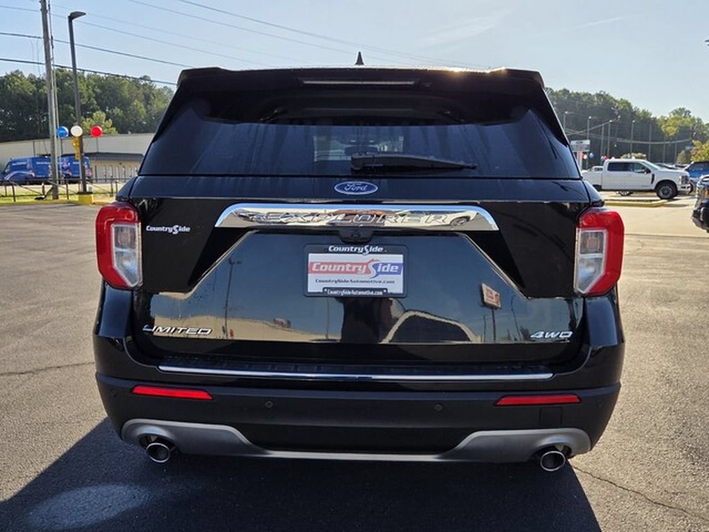 Used 2022 Ford Explorer Limited w/ Equipment Group 301A AWD/4WD image 6