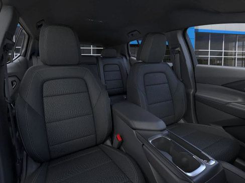 New 2026 Chevrolet Equinox EV LT image 16