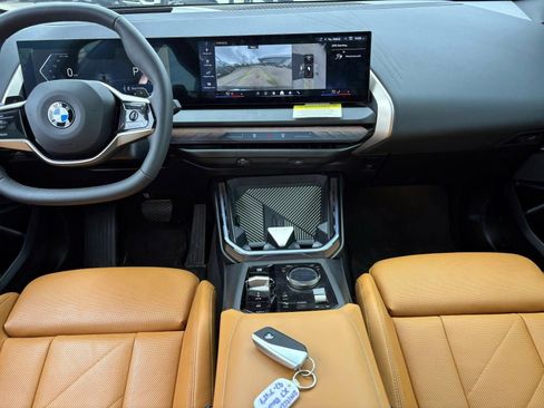 Used 2025 BMW X3 xDrive30i w/ Premium Package image 28