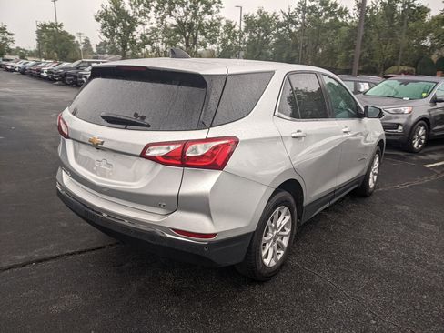 Used 2021 Chevrolet Equinox LT image 9