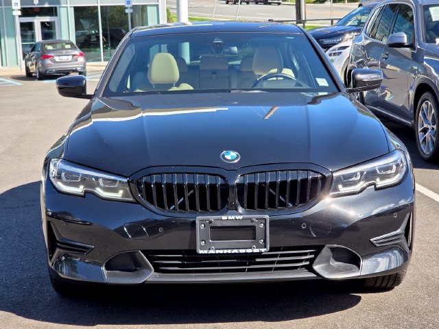 Certified 2022 BMW 330i xDrive Sedan w/ Premium Package AWD/4WD image 2