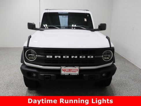 Used 2024 Ford Bronco Black Diamond image 3