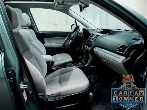 Used 2018 Subaru Forester 2.5i Premium w/ All-Weather Package image 12