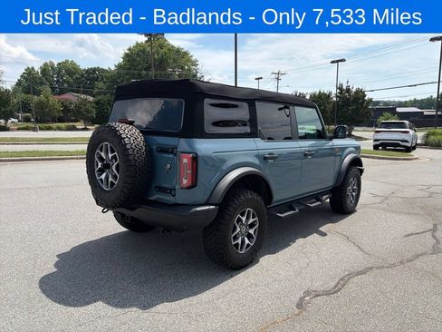 Used 2023 Ford Bronco Badlands AWD/4WD image 4