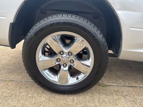 Used 2018 RAM 1500 Big Horn image 33