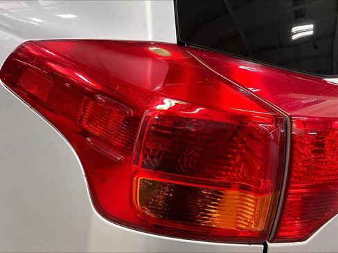 Used 2015 Toyota RAV4 XLE image 29