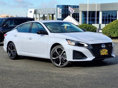 New 2025 Nissan Altima 2.5 SR