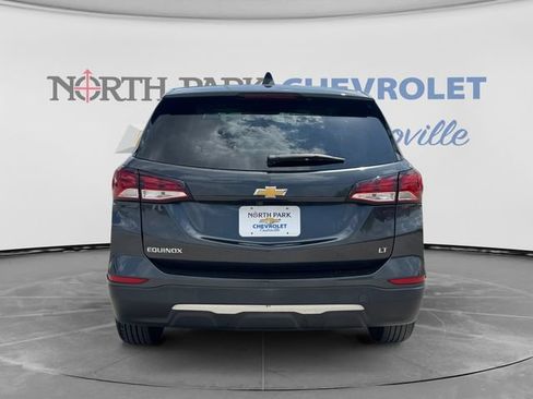 Used 2022 Chevrolet Equinox LT FWD image 4