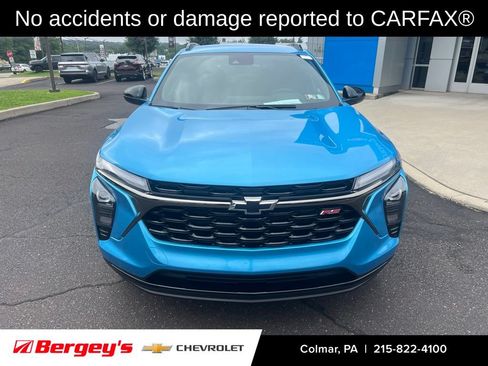 Used 2026 Chevrolet Trax RS w/ Driver Confidence Package FWD image 2