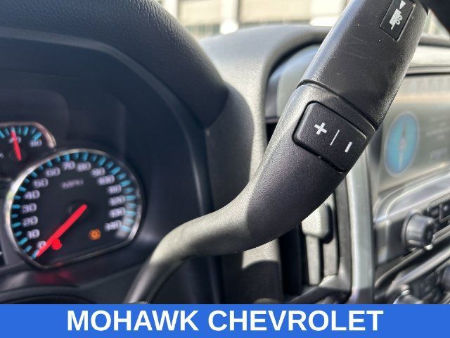 Used 2018 Chevrolet Silverado 1500 LT w/ All Star Edition AWD/4WD image 16