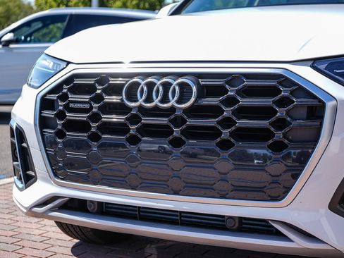 Certified 2023 Audi Q5 2.0T Premium w/ Convenience Package AWD/4WD image 7