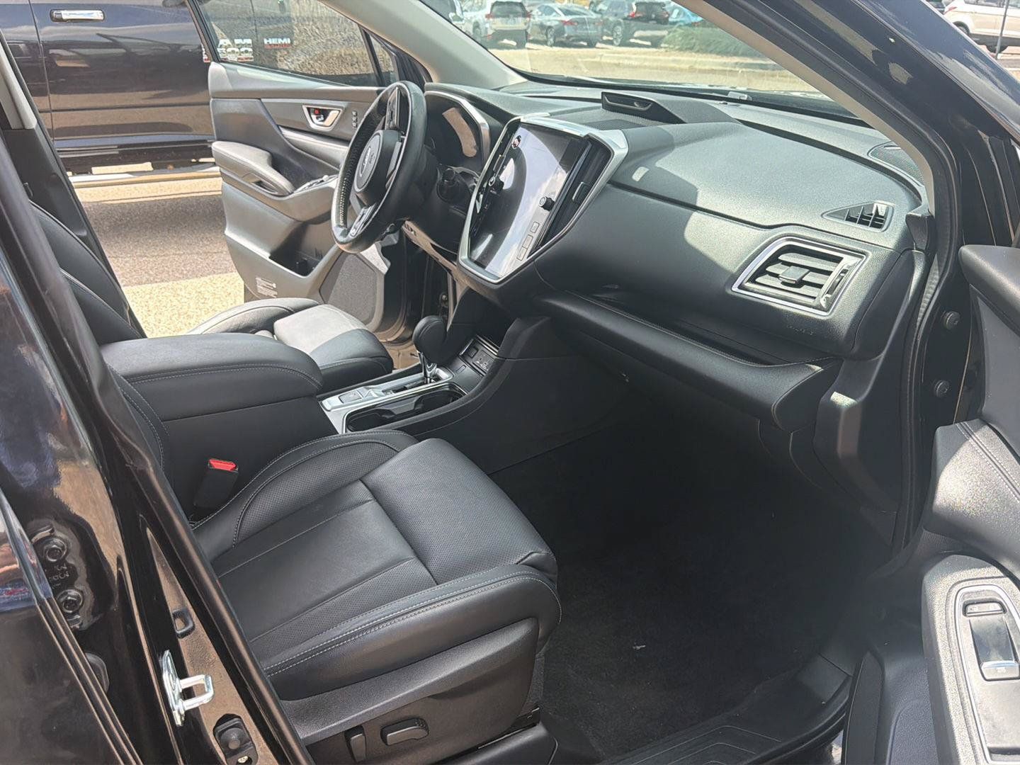 Used 2023 Subaru Ascent Limited AWD/4WD image 19