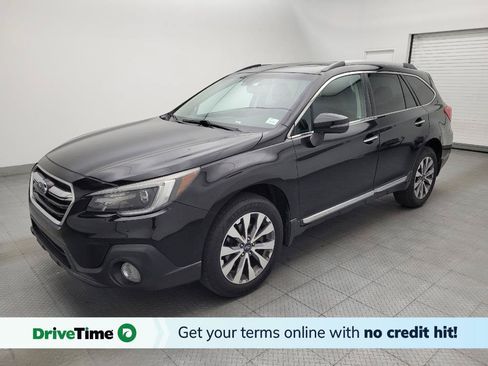 Used 2018 Subaru Outback 3.6R Touring AWD/4WD image 1