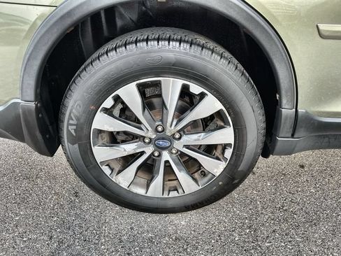 Used 2016 Subaru Outback 2.5i Limited AWD/4WD image 20