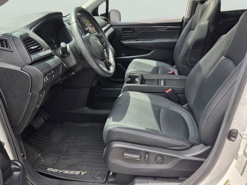 Used 2024 Honda Odyssey EX-L image 9