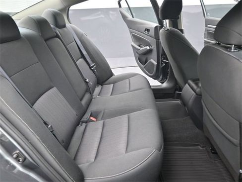 Certified 2023 Nissan Altima 2.5 SV image 14