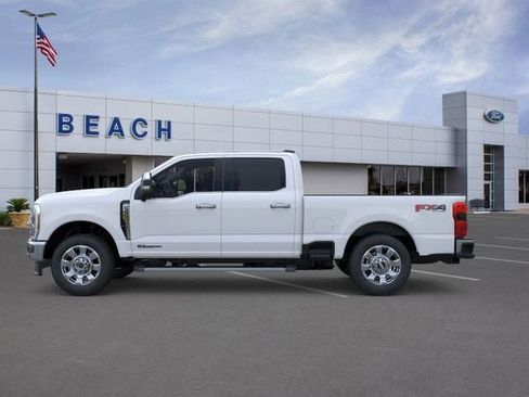 New 2026 Ford F350 Lariat w/ Chrome Package image 4