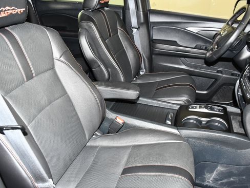 Certified 2023 Honda Passport TrailSport image 43