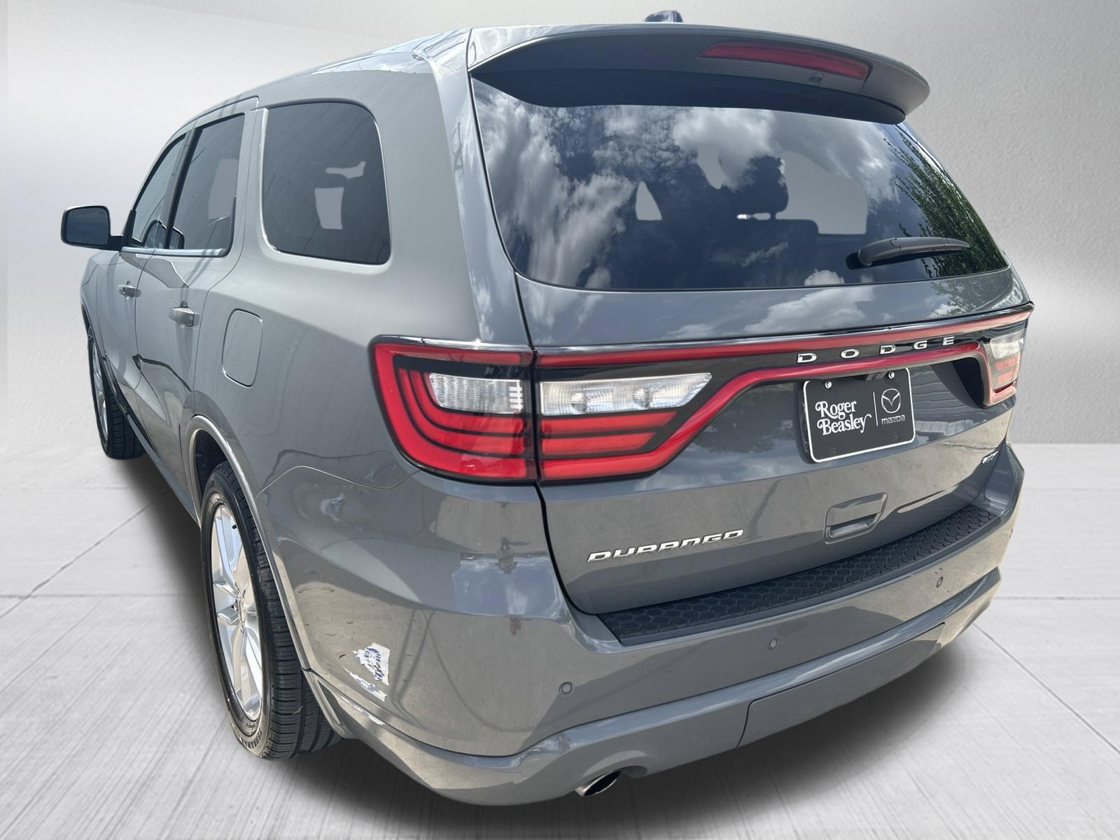 Used 2023 Dodge Durango GT RWD image 6