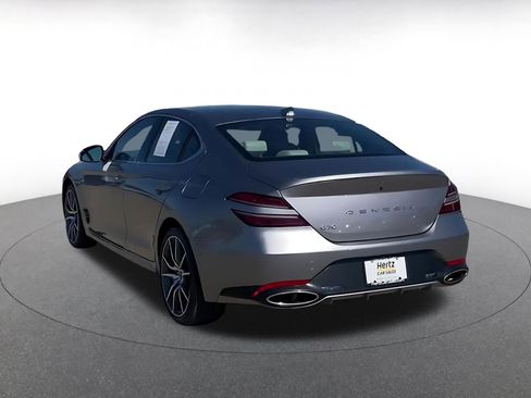 Used 2025 Genesis G70 2.5T image 11