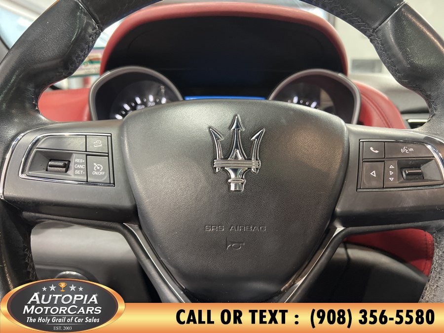 Used 2019 Maserati Levante AWD/4WD image 21