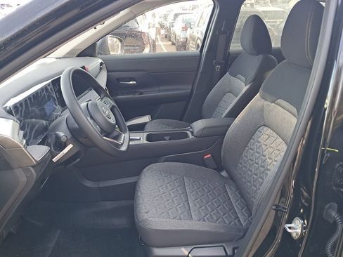 New 2026 Nissan Kicks SV w/ Cold Weather Package image 10