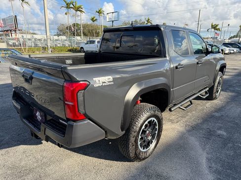 Used 2024 Toyota Tacoma TRD Off-Road w/ TRD Off Road Upgrade Package image 8