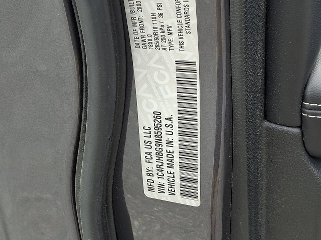 Used 2022 Jeep Grand Cherokee Limited AWD/4WD image 30