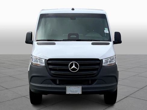 Certified 2025 Mercedes-Benz Sprinter 2500 image 3