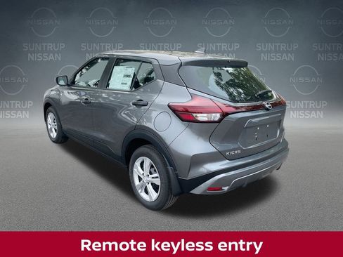 New 2025 Nissan Kicks Play S image 14