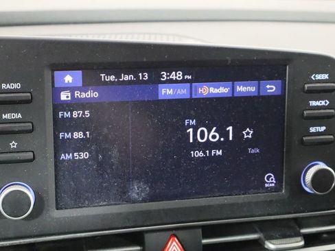 Used 2021 Hyundai Elantra SE image 36